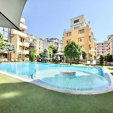 Emerald Paradise - Menada