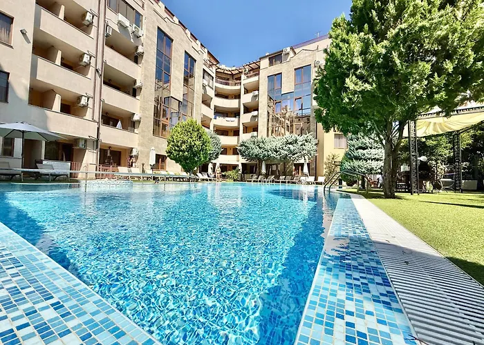 Emerald Paradise - Menada ساني بيتش